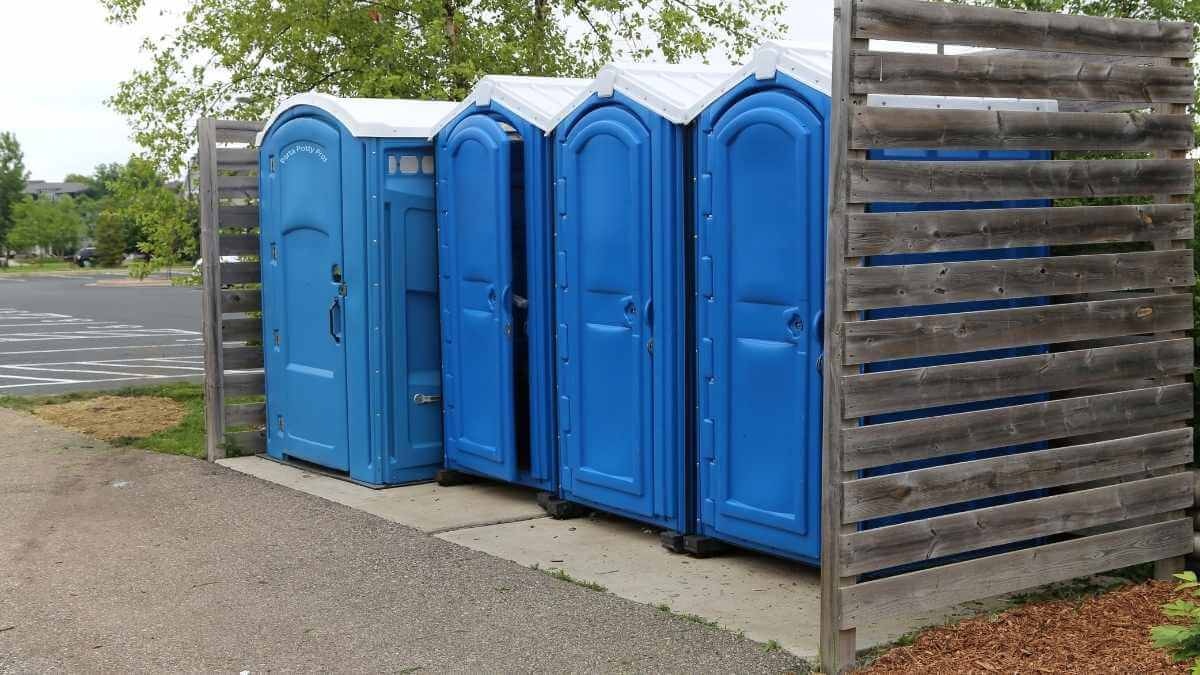 Porta Potty Rental Pros - Trusted Porta Potty Services in Greentown, OH, 44630